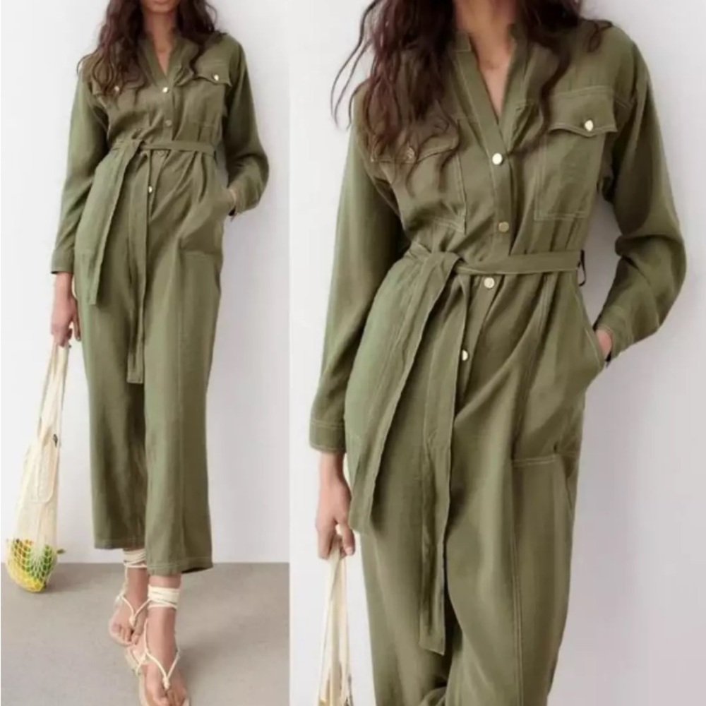 ZARA KHAKI
JUMPSUIT WITH CONTRASTING TOPSTITCHING